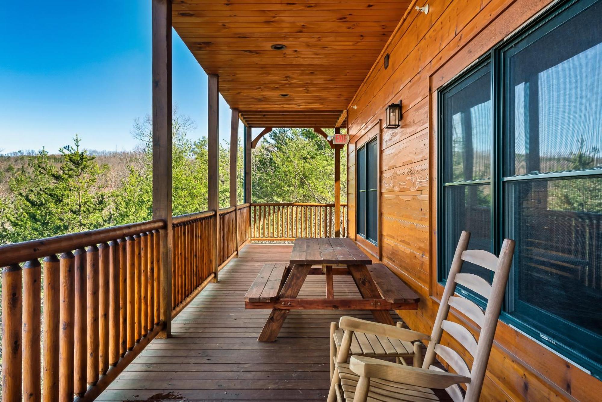 Full Equipped Cabin With A Pool And Game Room Smokies Views Гатлинбург Экстерьер фото