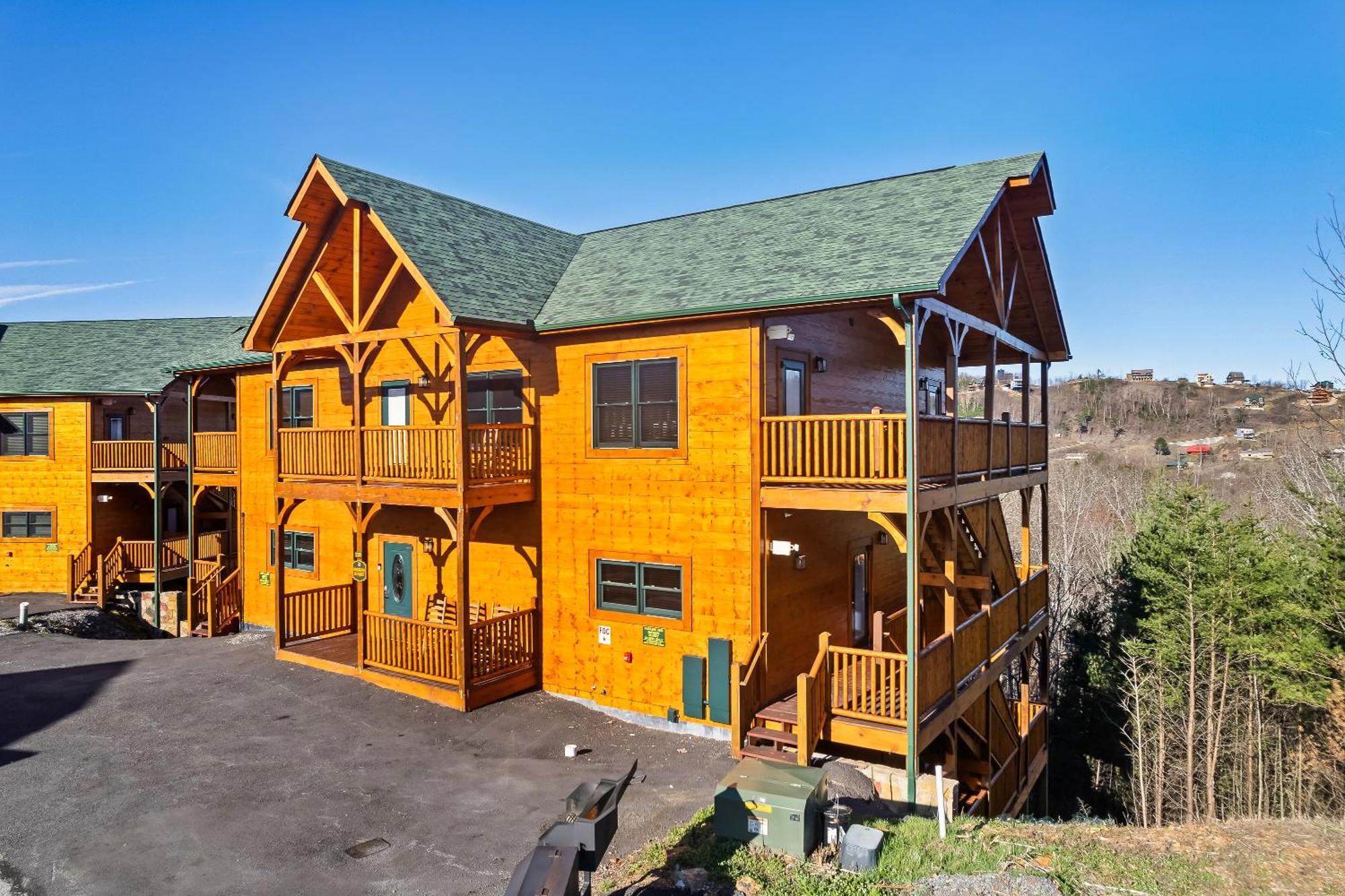 Full Equipped Cabin With A Pool And Game Room Smokies Views Гатлинбург Экстерьер фото